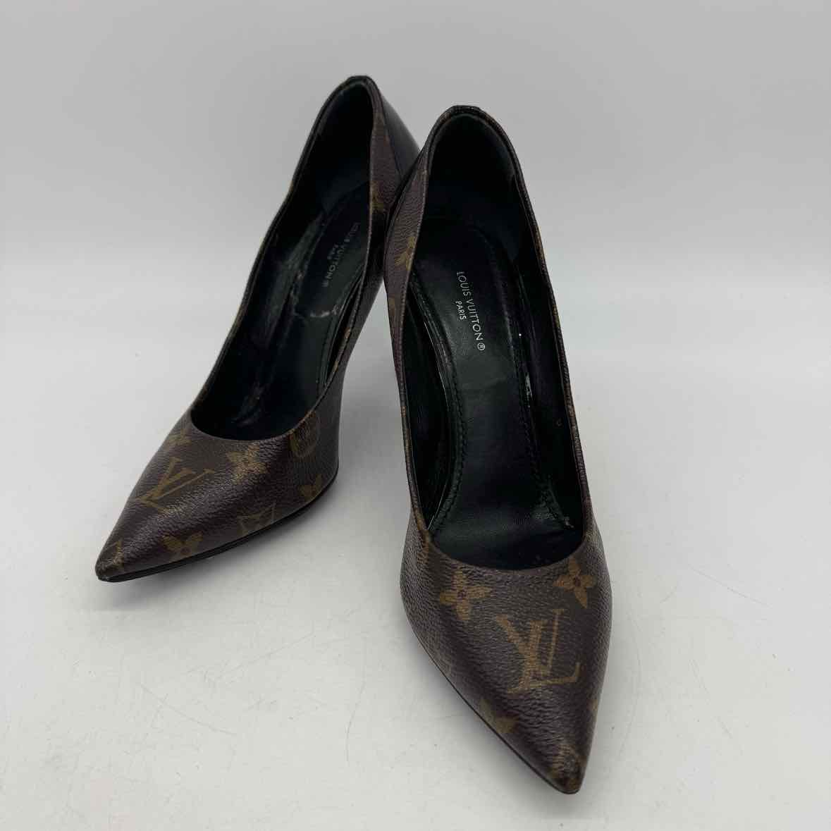 Louis Vuitton 37.5 Pumps