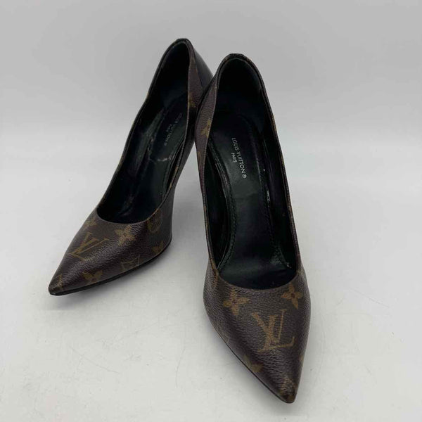 Louis Vuitton 37.5 Pumps