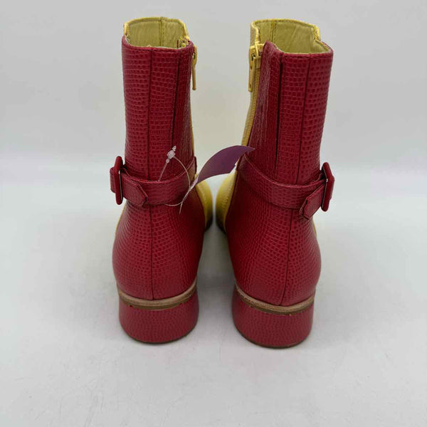 Charlotte Stone Size 9 Boots
