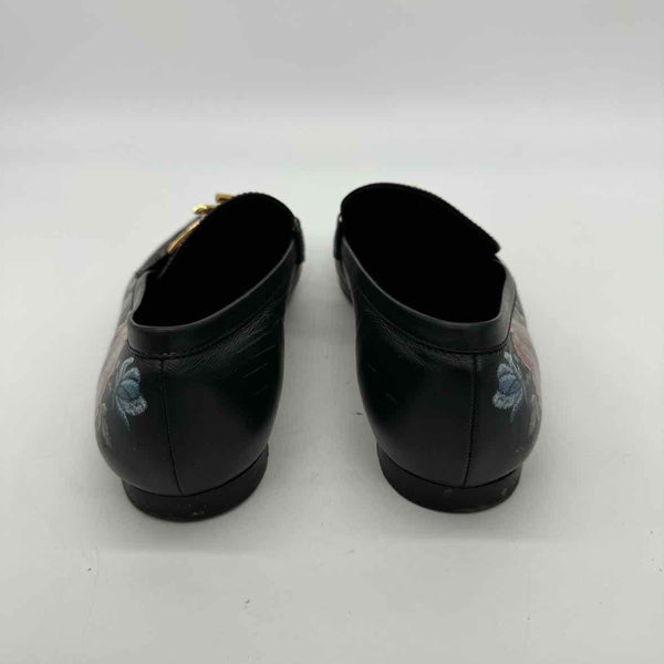 Louis Vuitton Size 39 Loafers